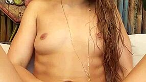 kylie cupcake outdoor hand solo