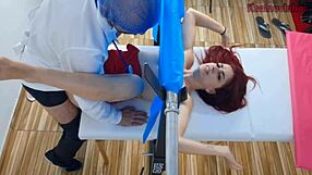 Safada sendo fodida pelo seu médico hardcore