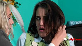 A girl who feels heard gets really wet - aubree valentine and kelsey kane on thatmylf.