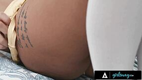 Girlsway - horny petite 18+ kimmy kimm watches stacked stepmom reagan foxx doing bikini fitting