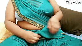 Iran Woman Showing Her Boobs