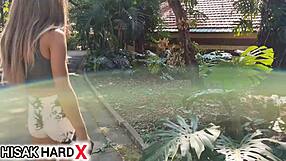 Ela Turns 18 And Calls Friend To Lose Virginity In Woods