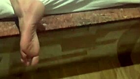 skinny guy with big cock fucks cuckold's wife hard