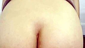 Me Encanta Poner A Mi Novia De Espaldas Para Ver Su Culo Rebotar