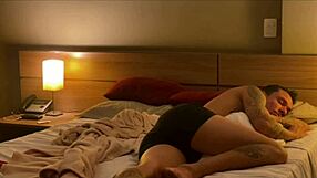 Ana Miller and Ktal wake boyfriend differently.