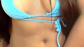 Quando o corno sai de casa eu dou a buceta para o amante