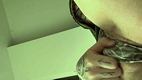 Morning Jerk Off On My Pussy