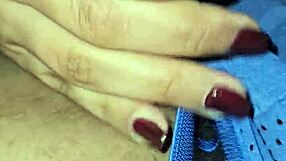 Does this mature woman give you oral and ass?