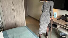 Hot stepmom shares the bed and her ass with a stepson