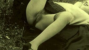 Pornostalgia Vintage Lesbians Licking Hairy Beavers