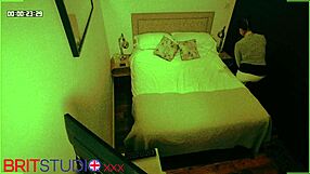 i watch this voyeur couple fuckin in airbnb and get so horny