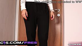 Ivanka's Perfect Soles Get Stuck In Gooey Glue Trap, Crushing Fetish Action Close-Up