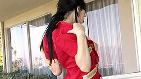 A petite woman expresses her enthusiasm for engaging with large partners