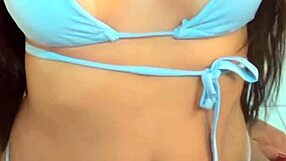 Quando o corno sai de casa eu dou a buceta para o amante