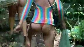 Let's make a delicious orgy with flashing exhibitionists!