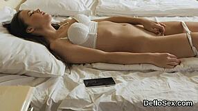 Ardent teen 18+ie finger fucks soft vagina until she is cumming