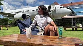 Stranger Photoshoot Turns Beach Fuckfest With Facial Cumwalk!