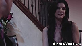 dominant derrick pierce fingers and bangs eager pussy of brunette brooklyn gray