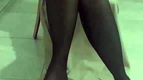 Olgun Eve Annemin Panty Feti Tutkusu