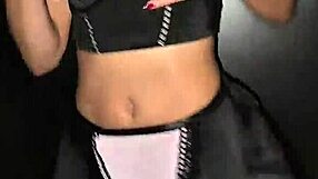 carnaval swing gave my plugged pussy