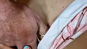 prosim ne končaj v mojo pičko