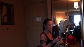 Melina Mason Jackhammered by Her Man in a Hotel Making Amateur Porn