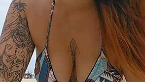 i'm flashing on the beach to attract married guys for a good fuck