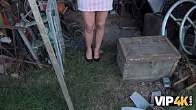 What a good fuck in the backyard with the debtor in leather lingerie!