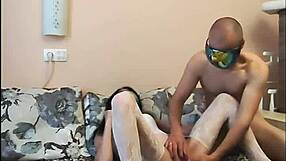 Mature wife explores amateur home fun with her partner