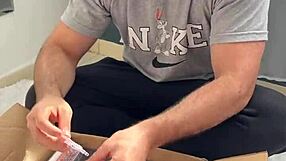 Pequena Sexdoll Gets Fucked by Huge Cock