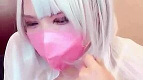 【個撮】マスク美女の女装が配信しながらオナニーする動画