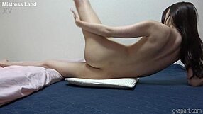 a japanese girl who has beautiful naked body