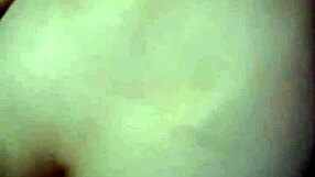 An amateur babe has sex with a sexy teen.