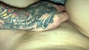 Real amateur couple roughly fingers and stretches tight pussy