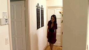 fucking brunette mom in the bedroom