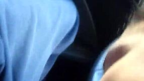 Rapidinha No Carro With Brazilian Shemale Oral