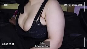 I invite my girlfriend home and ask her to fuck my husband while i lick her pussy