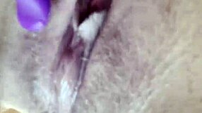 beautiful latina masturbates to cocks