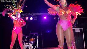 Samb�o 2022 Showcases Ass in Leggings and Nylon