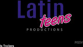 Yenifer chp's intense double penetration session turns wild with pissing and deep anal action