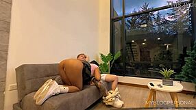 Petite Colombian Teen Fucks on First Tinder Date!