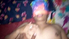 Desi girlfriend fucked in dorm