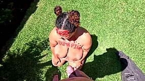 Kijk deze BBW meid onder gepist in interraciaal compilatie