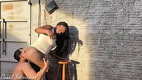 Ze was zo geil dat we gelijk in garage neukten