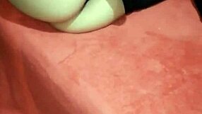 Sexy Colombian college girl sends ass pics while masturbating with dildo