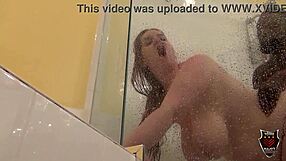 redhead fucks bbc amerie rides rome majors during shower time