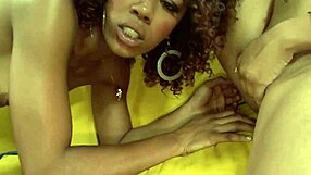 Watch Melissa Ashley masturbate solo?