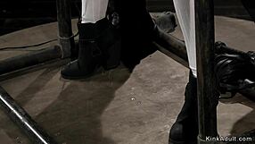 i finger small tits ebony sub