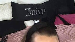 Kelly kendricks performs in a streamate private show