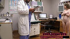 Aku Dokter Mesum Bareng Serena Morgan